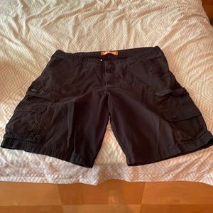 Lee Dungarees Men’s Cargo shorts black size 40w